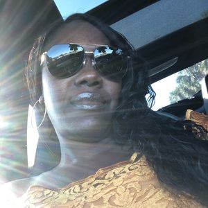 Meet your Posher, Dawn